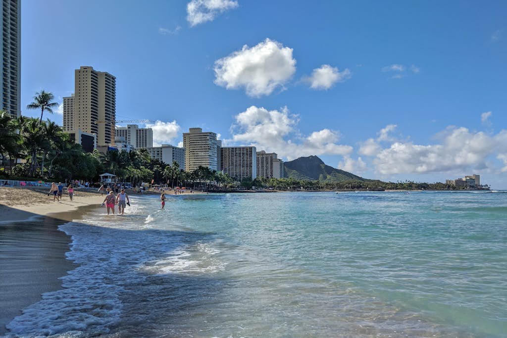 Studio with views of Diamond Head, private lanai, shared pool, & hot tub