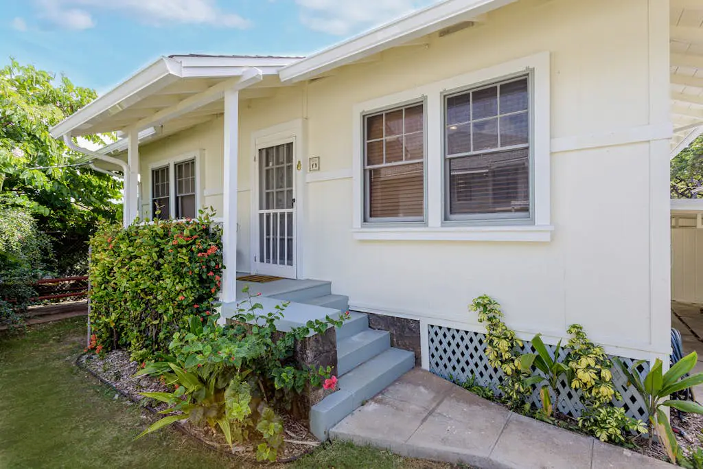 Garden Cottage Unit A - 30-Night Minimum
