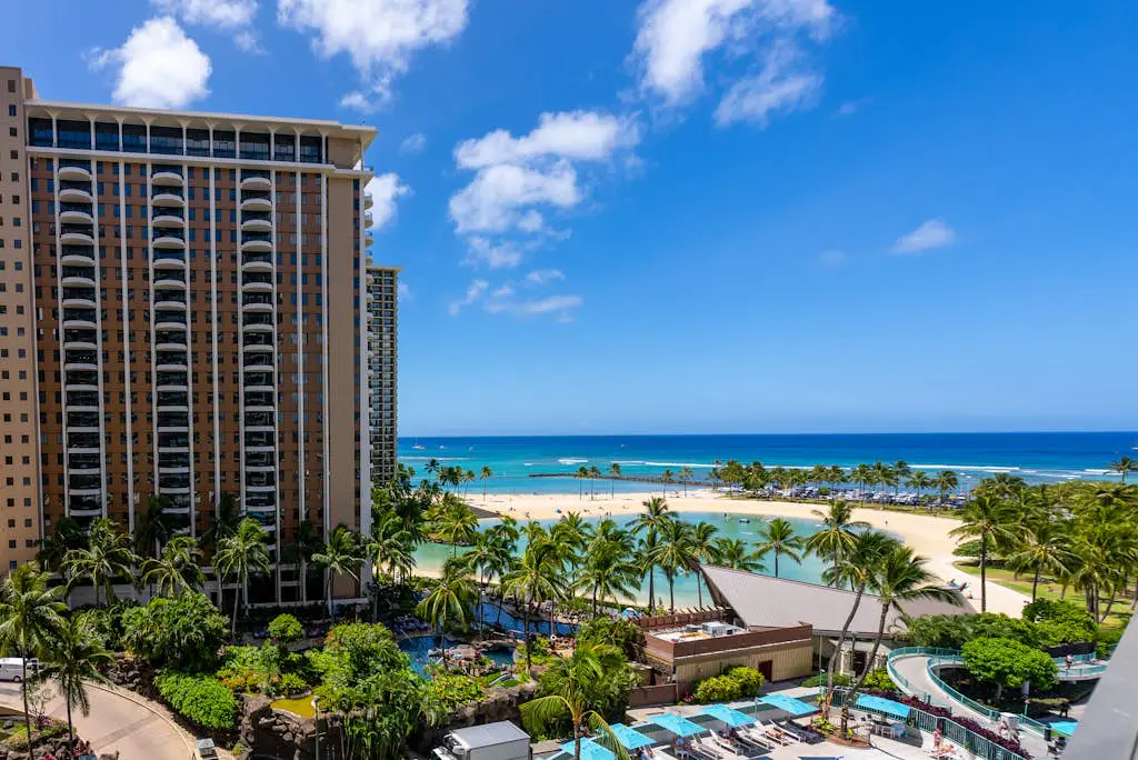 Ilikai Hotel 838