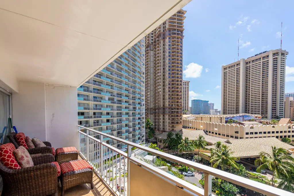 Ilikai Hotel 838