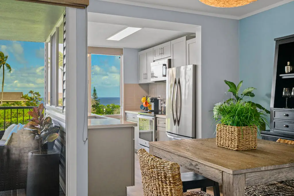 The Cliffs #4204