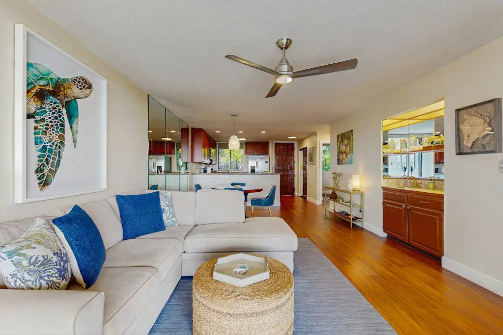 Country Club Villas 102