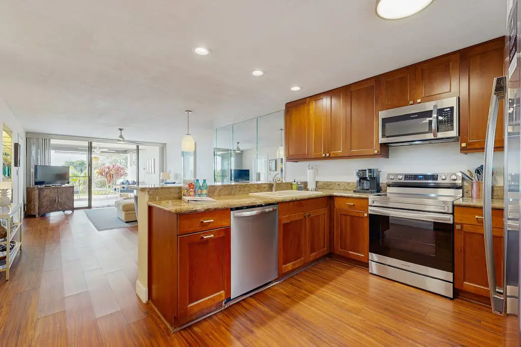 Country Club Villas 102