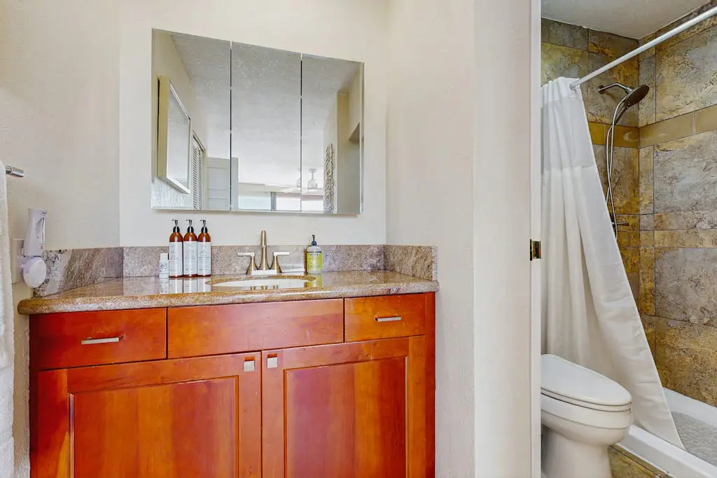 Country Club Villas 102