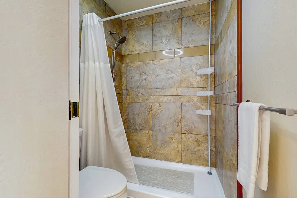 Country Club Villas 102