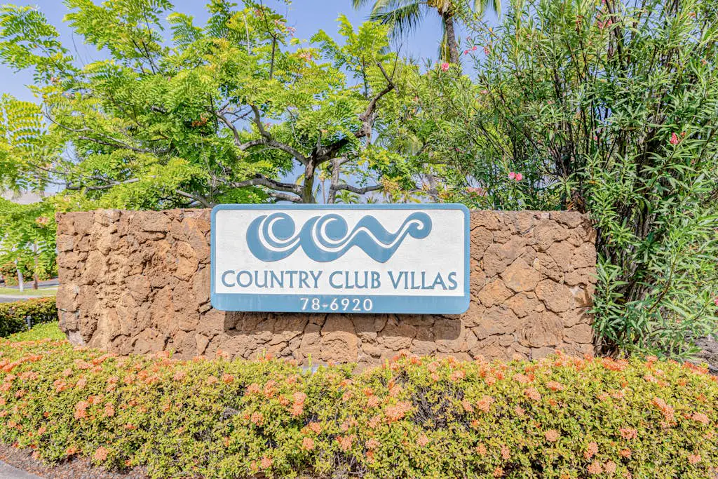 Country Club Villas 102