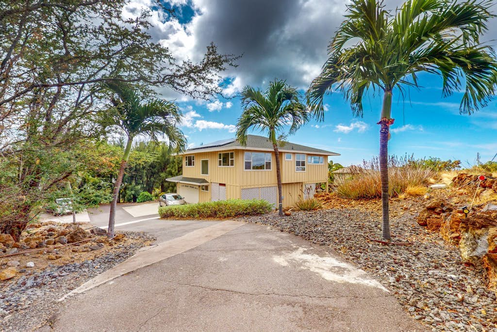 Ocean-view Waikoloa Village retreat with air conditioning - discounted golf
