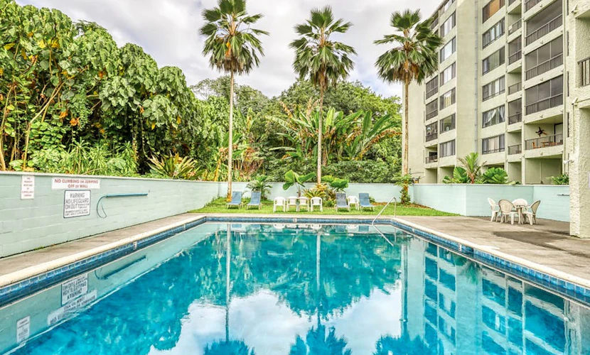 Classic Mid-Century Condo near the Ocean w/Private Lanai & Shared Pool