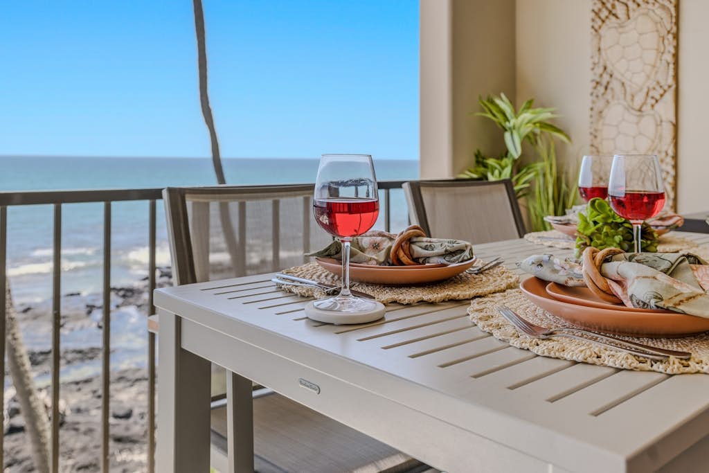 Newly renovated oceanfront condo with spectacular views