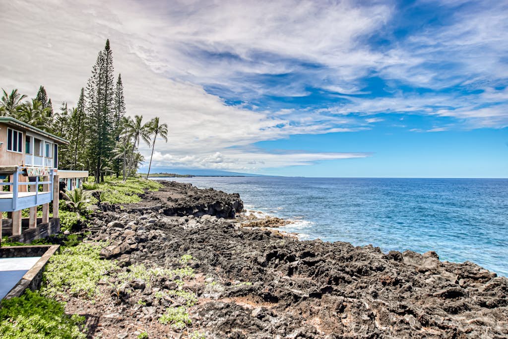 Oceanfront Home w/ Incredible Lanai, Great Ocean View, WiFi, Washer/Dryer
