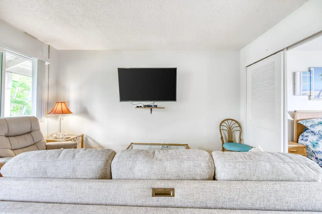 Kona Shores 230