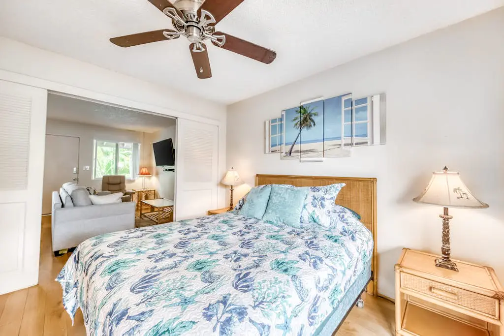 Kona Shores 230
