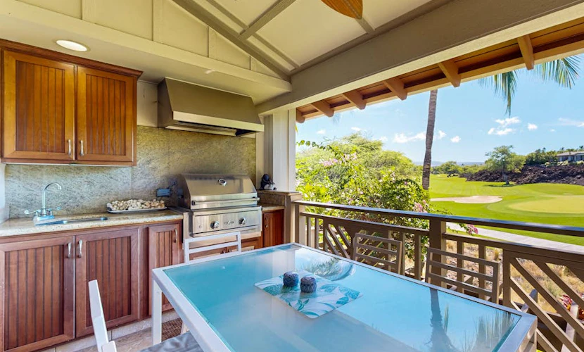 Walk to the Beach Mauna Lani Villa w/ Outdoor Kitchen: Pool, Hot Tub & Gym
