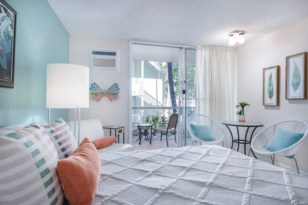 Kona Islander Inn 112