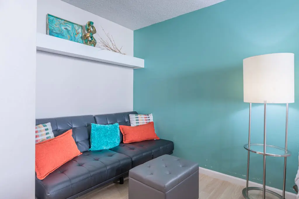 Kona Islander Inn 112