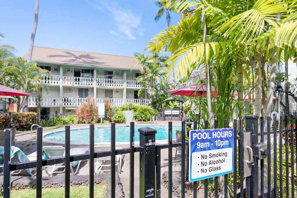 Kona Islander Inn 219