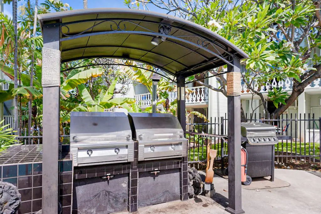 Kona Islander Inn 219