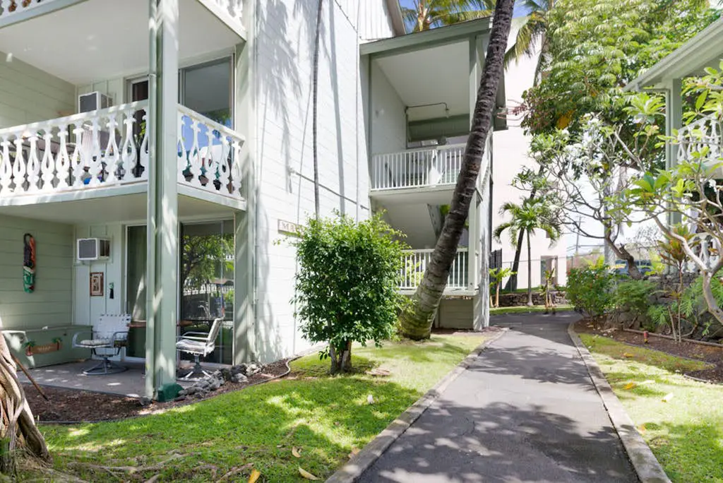 Kona Islander Inn 219