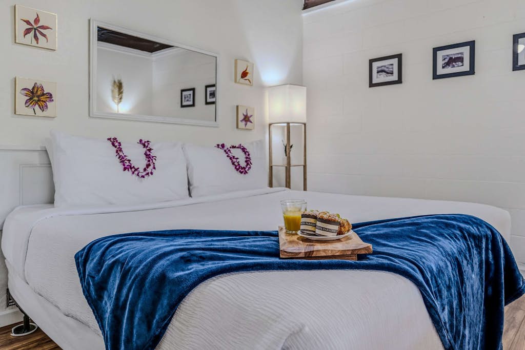 Condo with shared pool, hot tub, beach access & private balcony