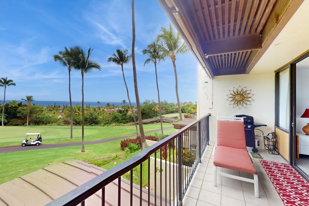 Coastal condo w/ breathtaking ocean views, shared pools, WiFi