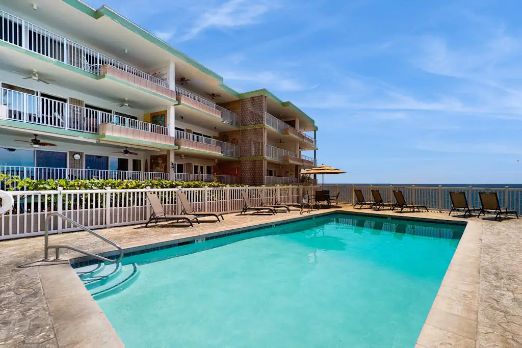 Kona Shores 229