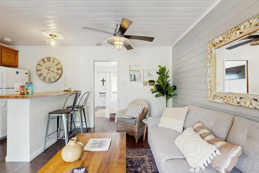 Kona Shores 229