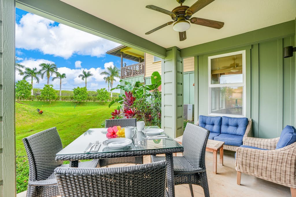 Ground-Floor Condo w/Free WiFi, Private W/D + Shared Hot Tub, Pool, & Gym