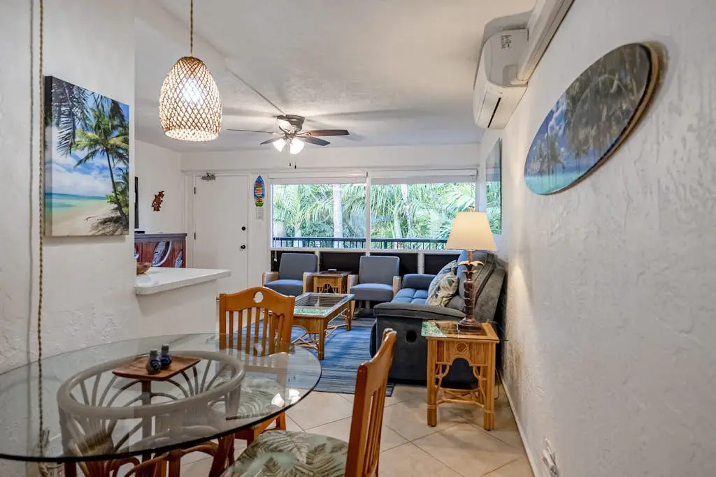 Prince Kuhio 319