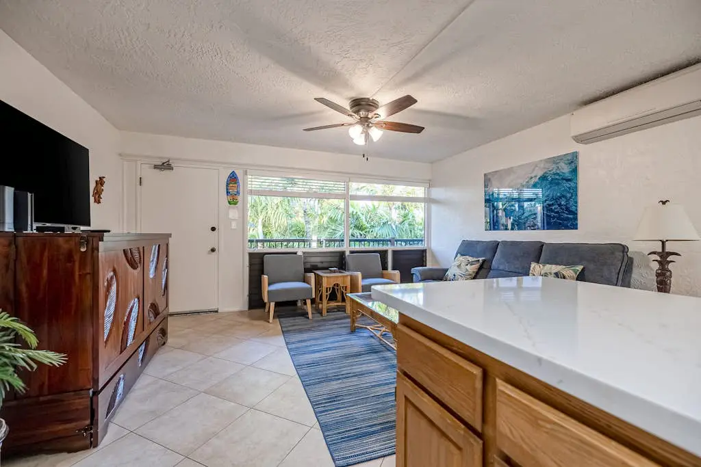 Prince Kuhio 319