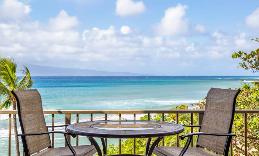 Waterfront Condo with Resort Pool & Hot Tub - Short Drive to Lahaina