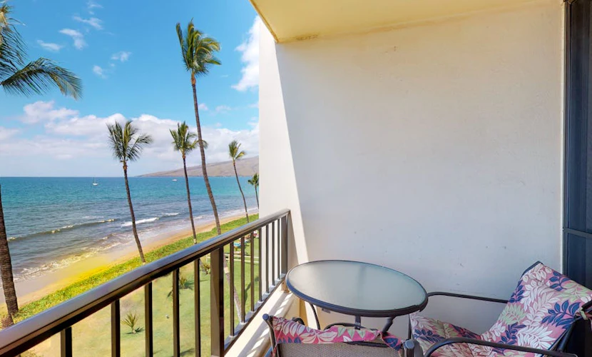 Sugar Beach Resort Condo w/ A/C, Private W/D-Great Location