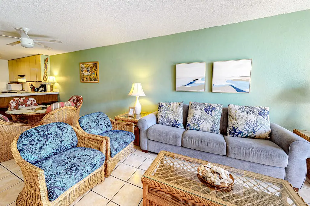 Kamaole Sands 8-205
