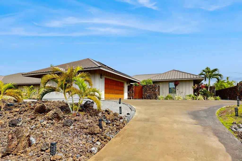 Star of Waikoloa - Ainamalu House with Guest House