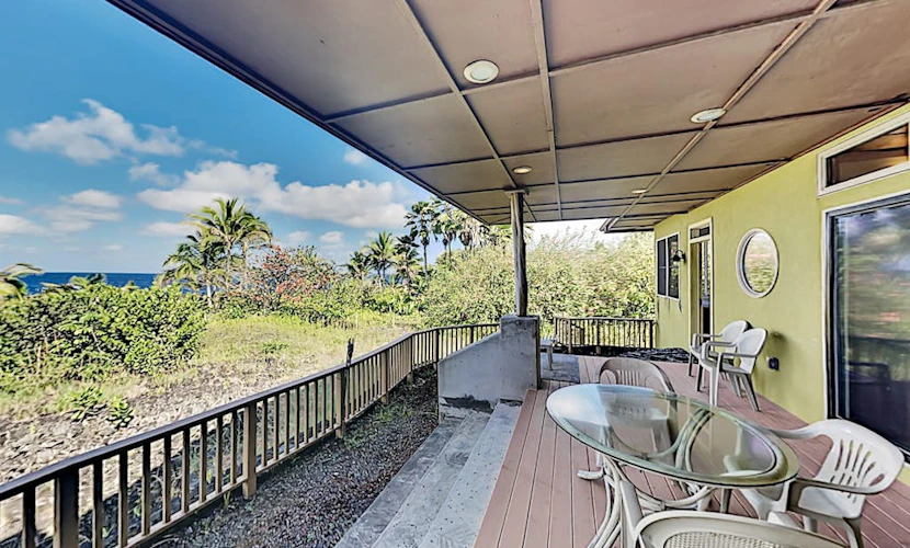 Spacious ocean-view getaway steps to coast with WiFi, patio