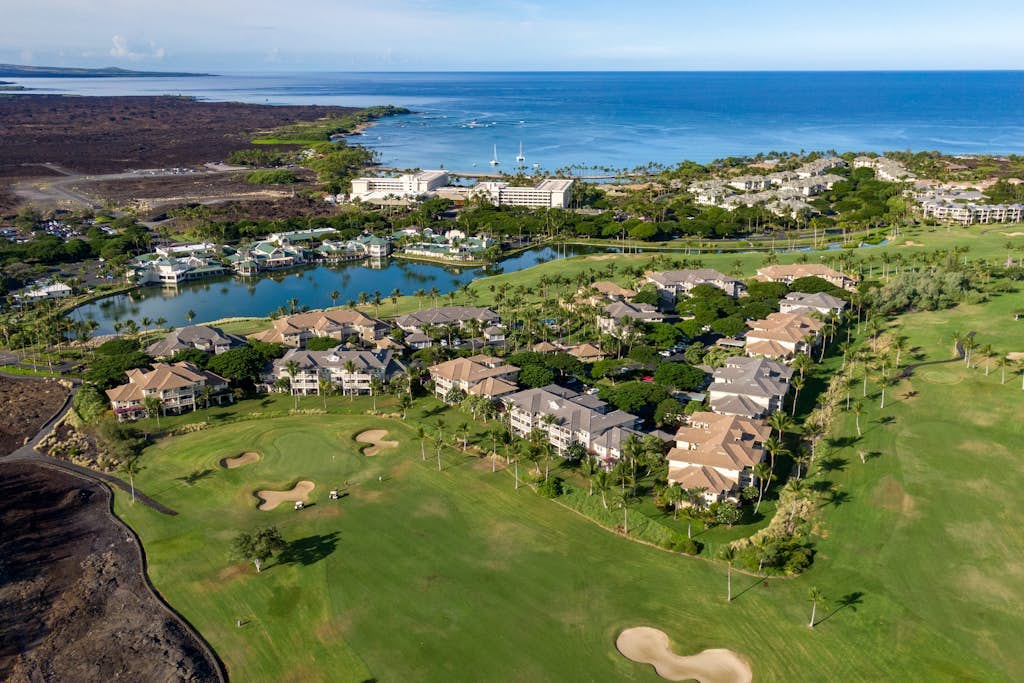 Mountain & Lake-view condo with on-site golf, pool, hot tub, & fitness room