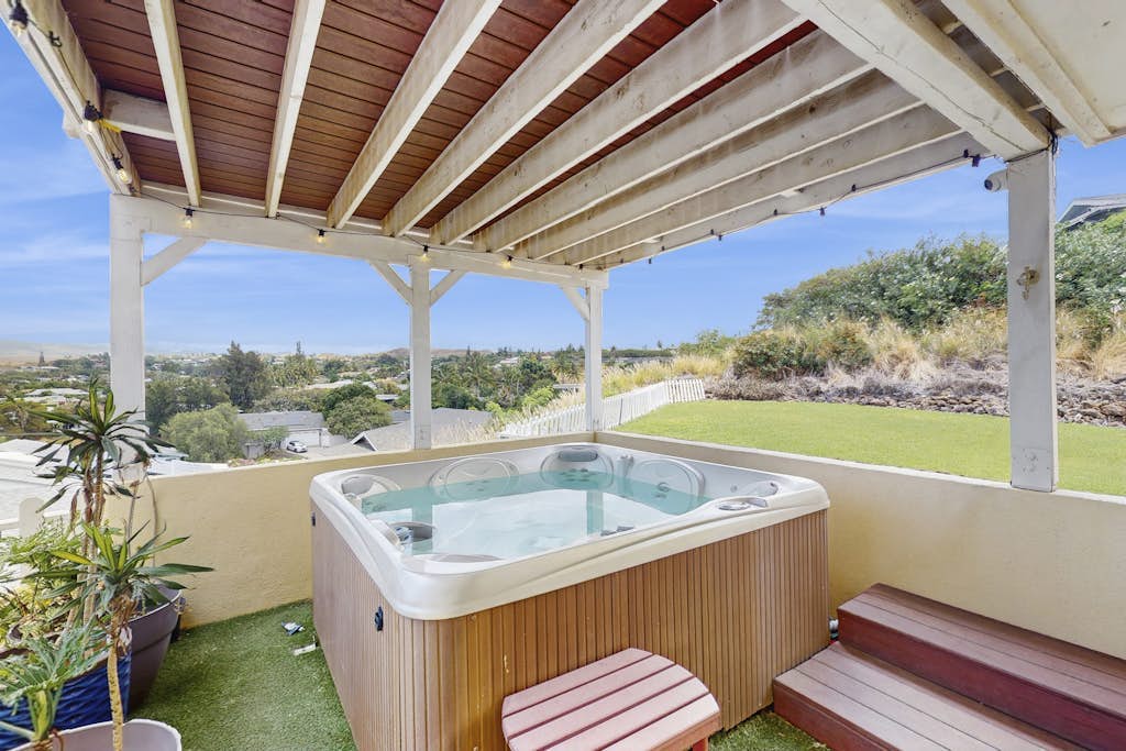Beautiful home with incredible views, large deck & yard, pool, private hot tub