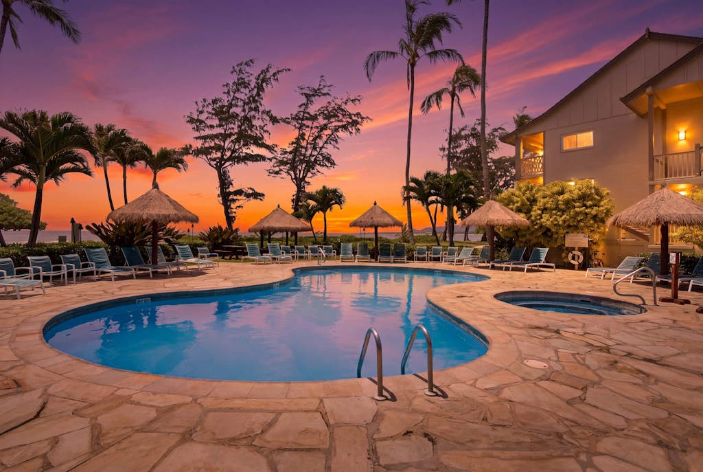Beautiful ground-floor studio with pool, hot tub, central AC, & free WiFi