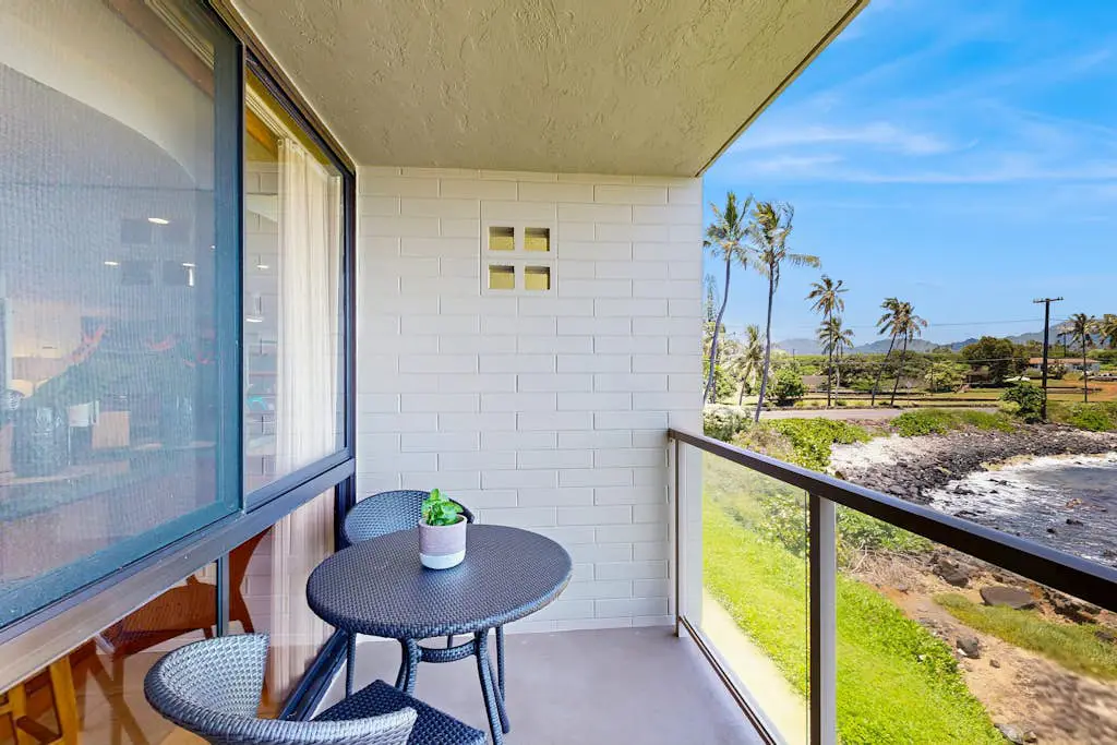 Kuhio Shores 207