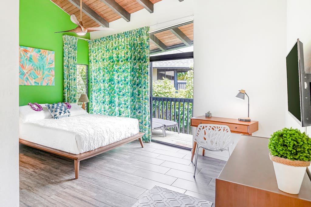 Colorful & open condo w/free WiFi, furnished deck, & shared pool - near golf