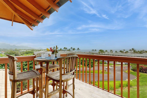 Condo with expansive ocean views from the kitchen, lanai & primary suite