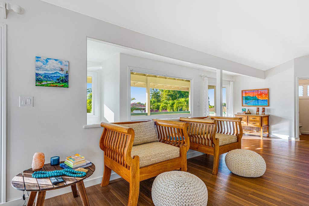 Renovated home on corner lot with Bali Hai view, amazing lanais & great location