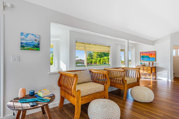 Renovated home on corner lot with Bali Hai view, amazing lanais & great location