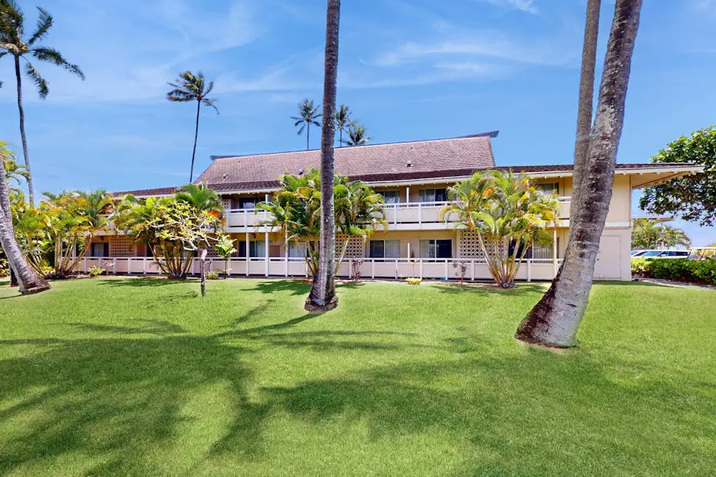 Salt & Palms at Plantation Hale E3