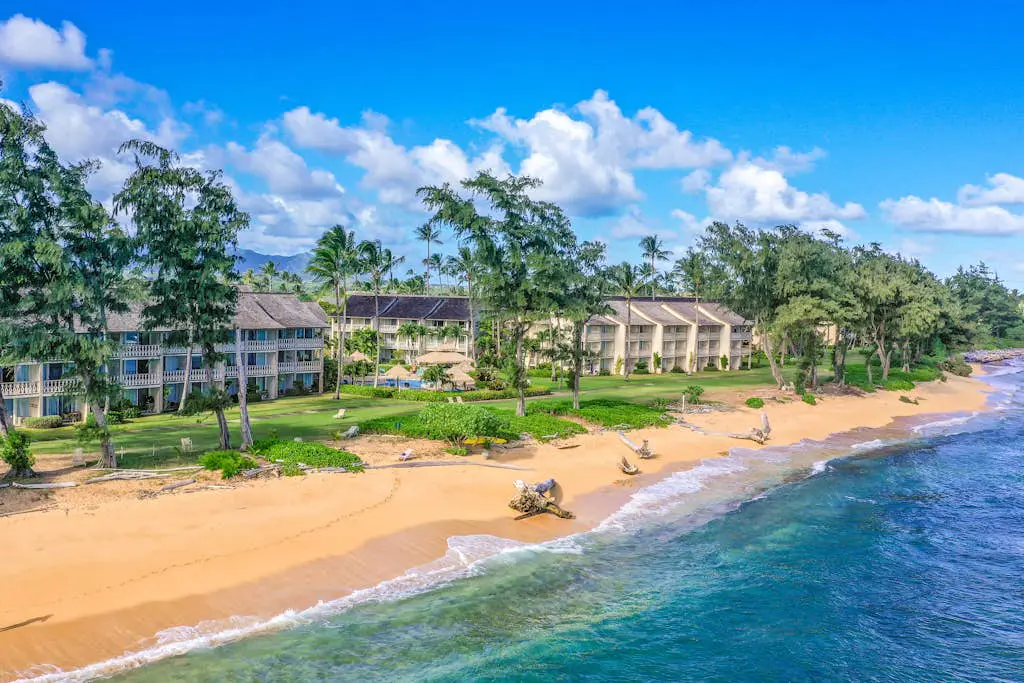Islander on the Beach 250