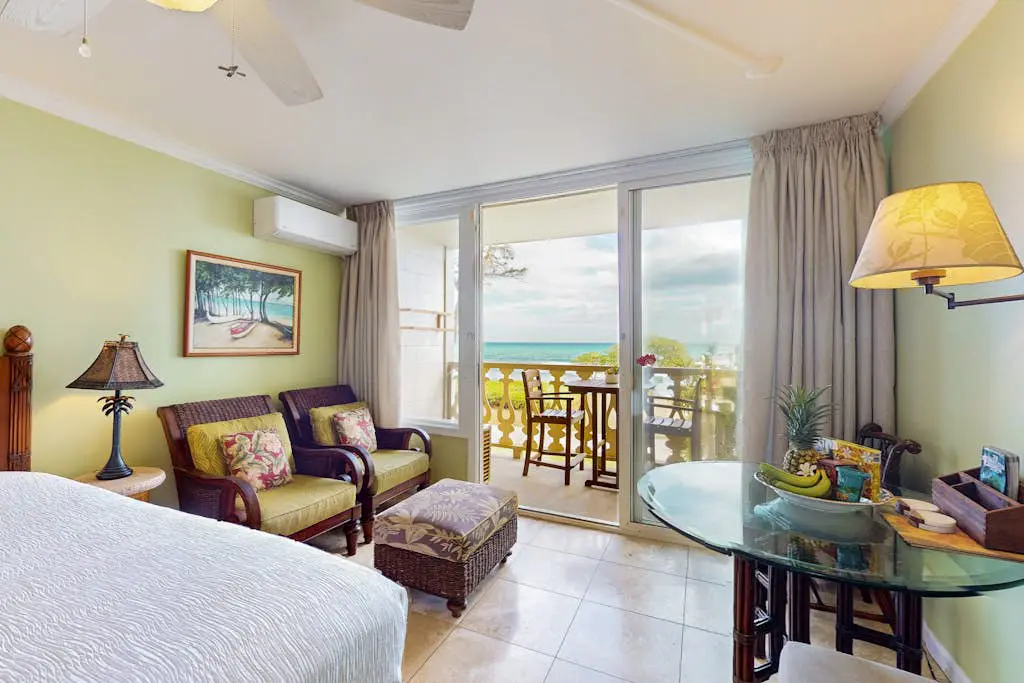 Islander on the Beach 250