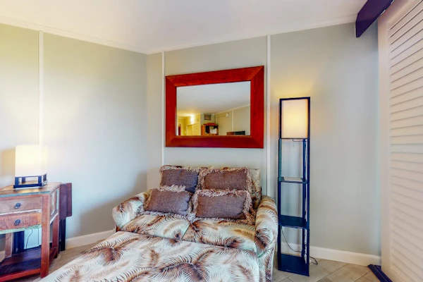Ocean-view resort condo - ground floor - amazing pools, gym, spas, & restaurants