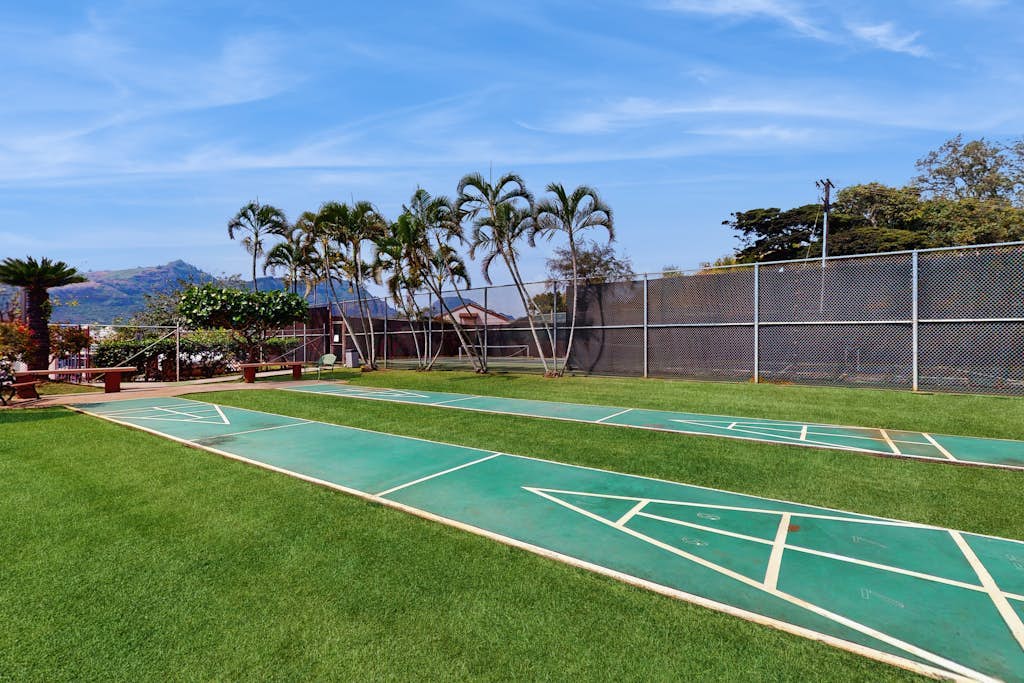 Newly renovated condo with multiple lanais, A/C, heated saltwater pool & tennis