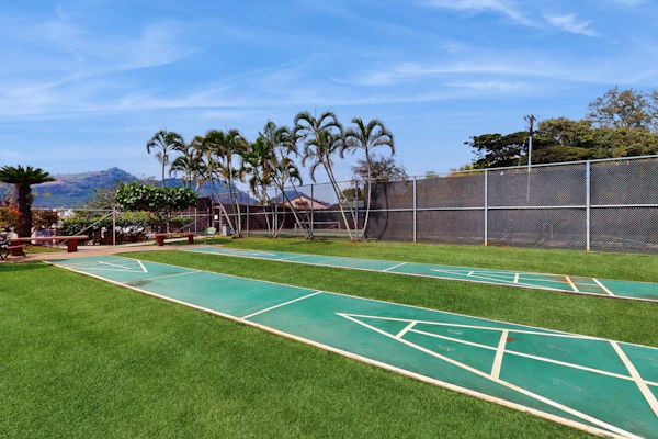 Newly renovated condo with multiple lanais, A/C, heated saltwater pool & tennis