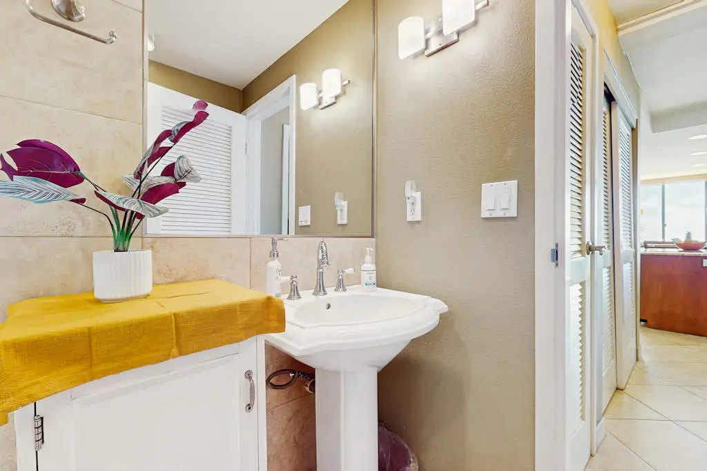 Kuhio Shores 212