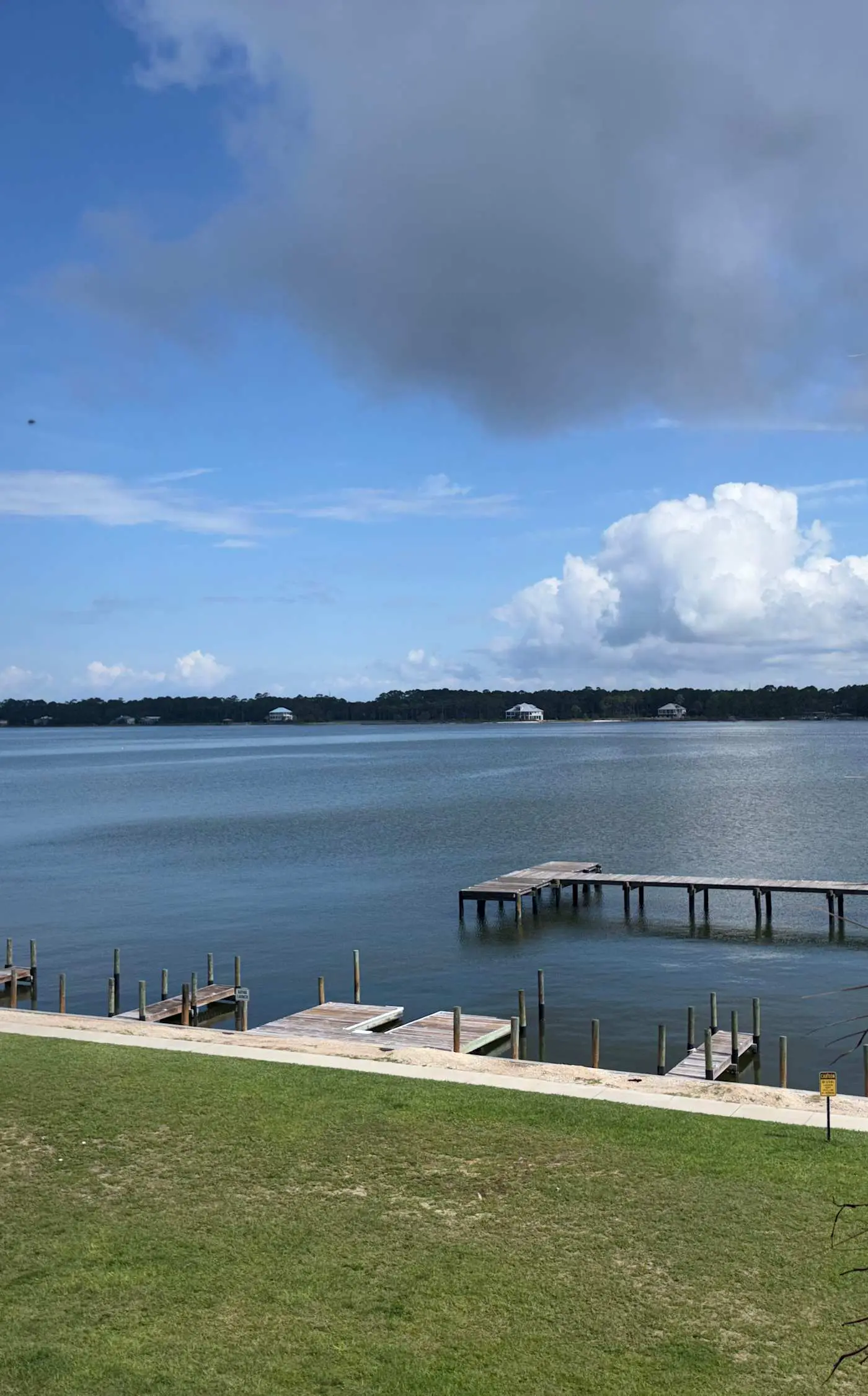 Lagoon Front Paradise with Beach Access